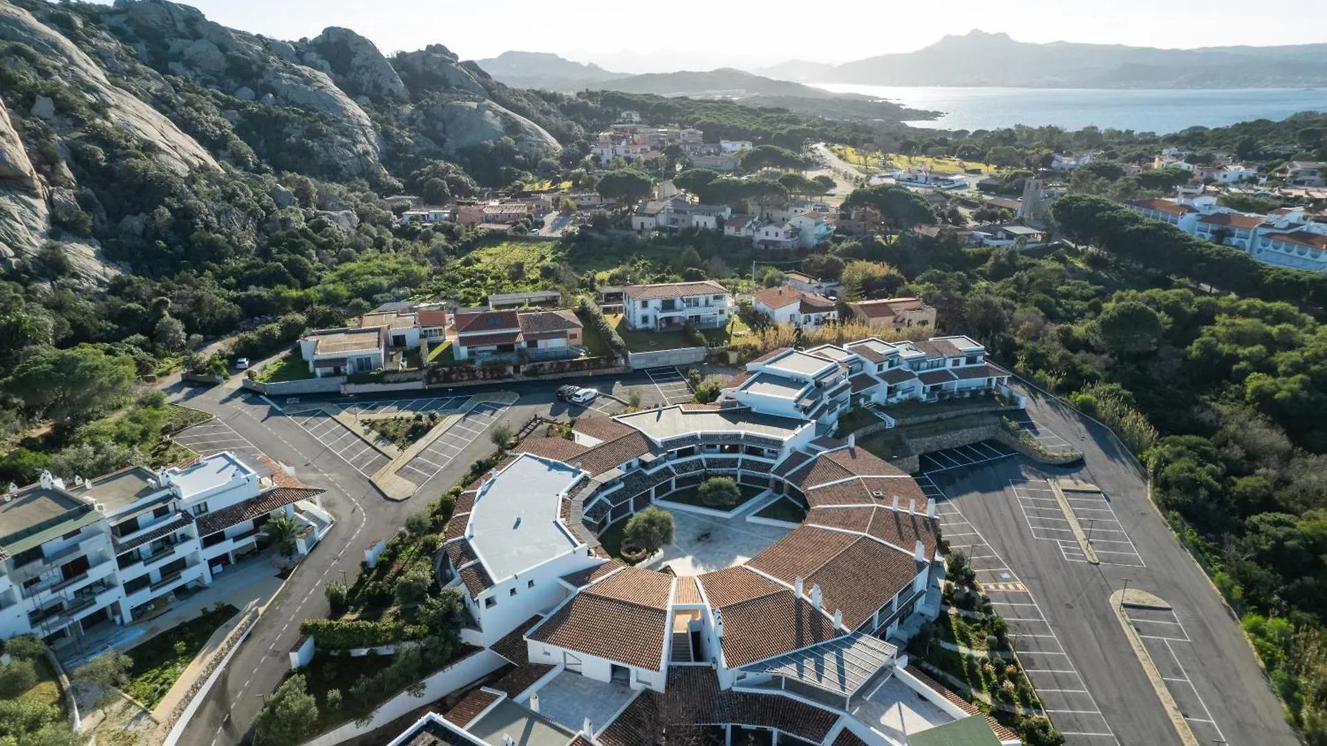 Appartamento Domo De Oro Baja Sardinia Italië
